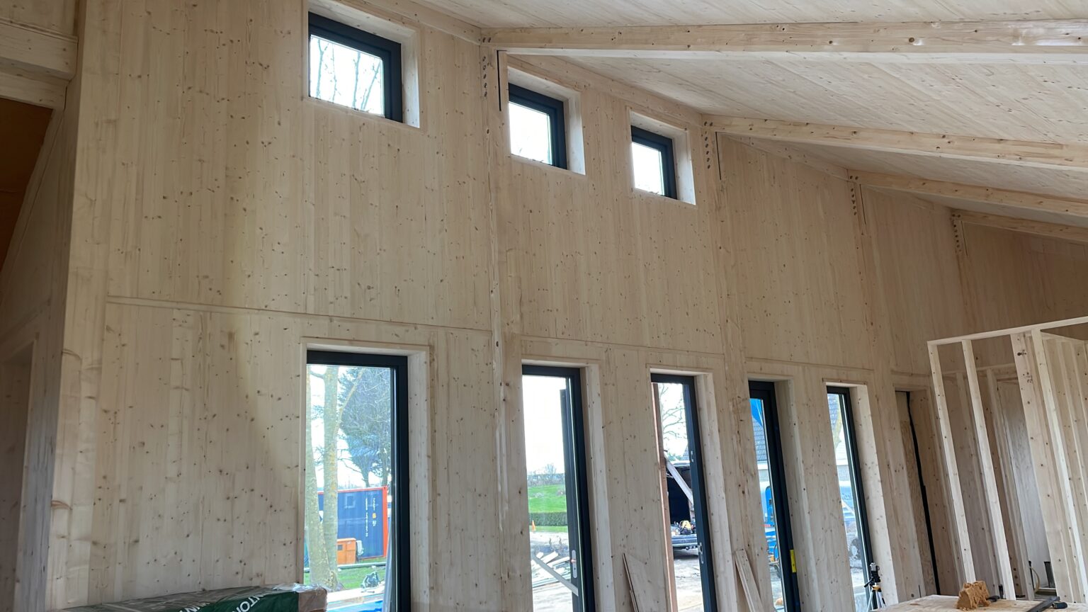 6651DBFB-311B-423E-ABC5-92F80A8B8EE2