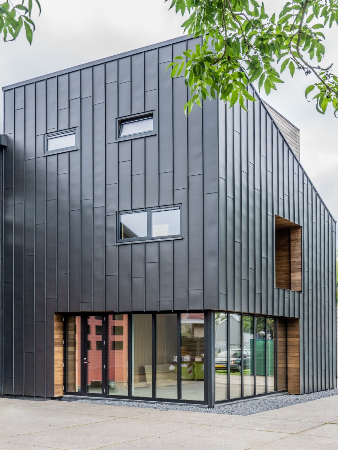 e80a8c26-4d2e-4911-a46c-bf4e17e7fd49